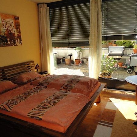 B & B Auf Dem Wolf, St. Jakob Базел Екстериор снимка
